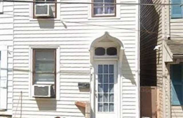 125 S 9th Street - 125 South 9th Street, Easton, PA 18042 125 S 9th Street - 125 South 9th Street, Easton, PA 18042