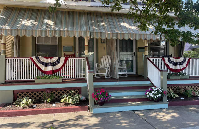 56 Heck Avenue unit: 1/2 photos photos