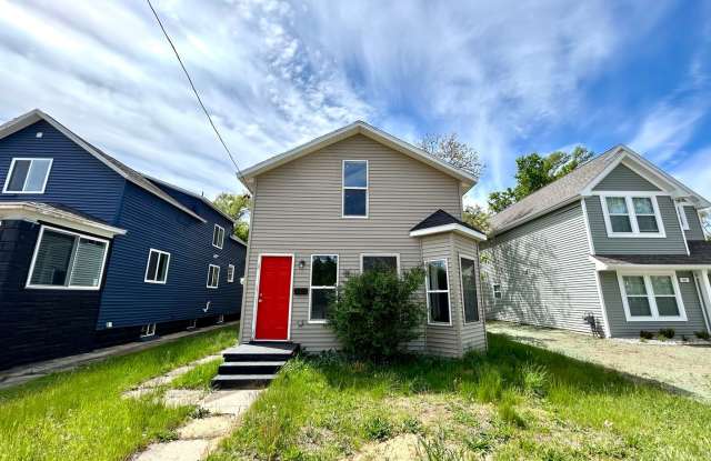 Three Bedroom Home in Muskegon photos photos