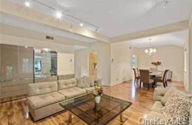 197 Heritage Hills Gallery 3