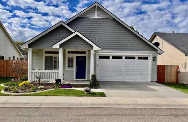 Beautiful home in Eagle available soon! photos photos