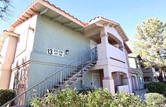 Summerlin area upper condo/vaulted ceilings/light and bright photos photos Summerlin area upper condo/vaulted ceilings/light and bright photos photos