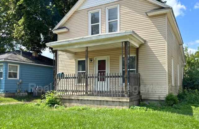 2257 Berwyn Ave SW - 2257 Berwyn Avenue Southwest, Wyoming, MI 49519