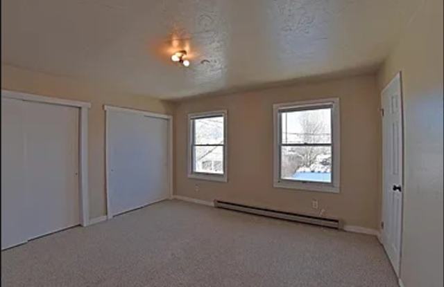 917 North 17th Avenue Gallery 1