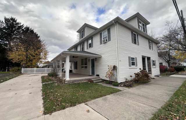 120 E 7th Street photos photos