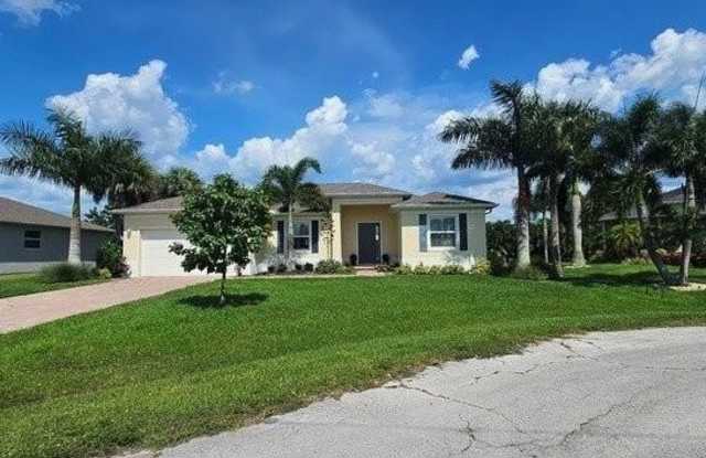7416 S MOSS ROSE Gallery 2