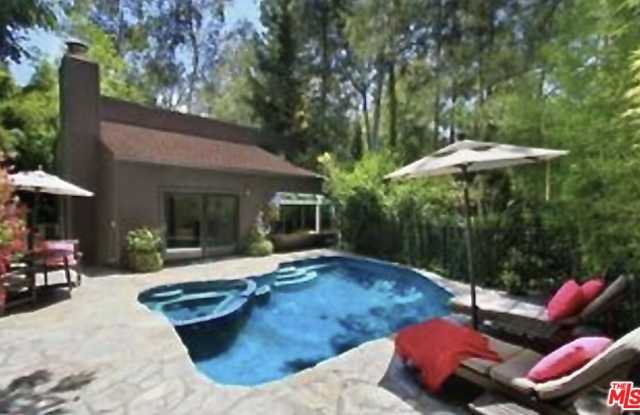 7727 Woodrow Wilson Dr - 7727 Woodrow Wilson Drive, Los Angeles, CA 90046
