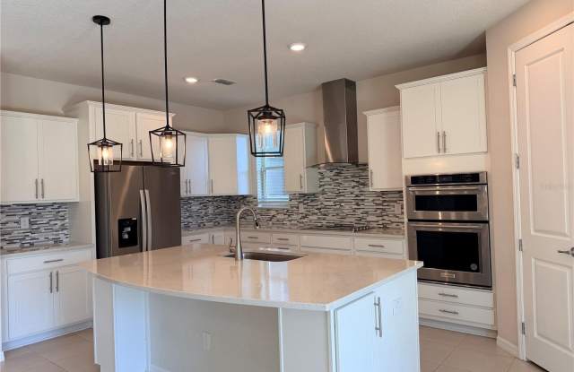 19259 BRIARBROOK Drive Gallery 3