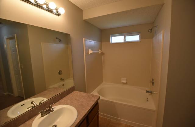 11190 Wyndham Hollow Lane Gallery 4