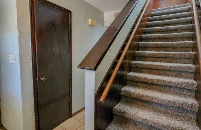 3 bed Brick Townhome in Shawnee Gallery 3