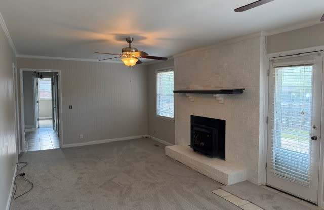 287 Old Shackle Island Road - 287 Old Shackle Island Road, Hendersonville, TN 37075