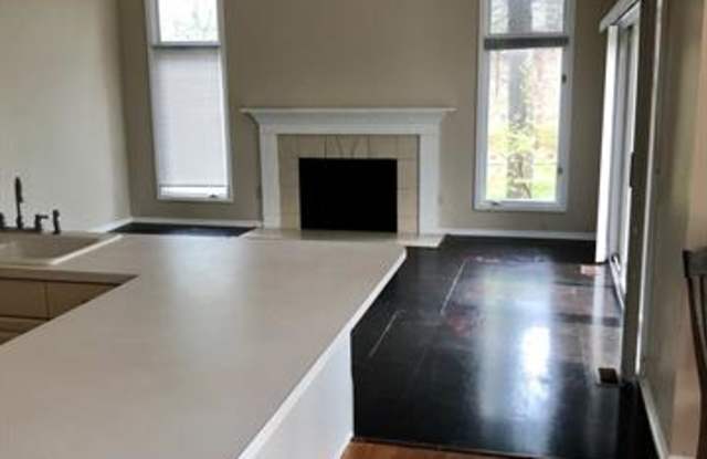 3329 LONG MEADOW Court Gallery 4