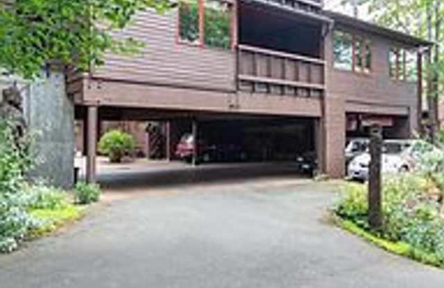 Fabulous View Condo Fremont, WA 98103 - 3823 Fremont Avenue North, Seattle, WA 98103