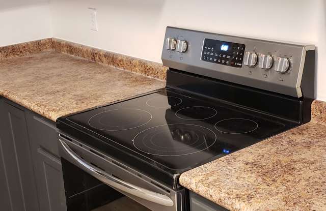 4385 Baylor St photos photos