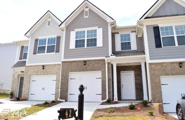 42 Chastain Cir - 42 Chastain Circle, Newnan, GA 30263