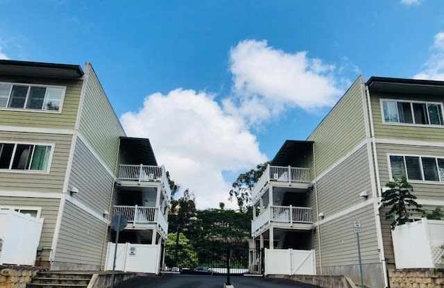 Gated, 3 Bedroom, 2 Bathroom, 2 Parking (Sixty Parkside Mililani) - 95-60 Waikalani Drive, Waipio Acres, HI 96789