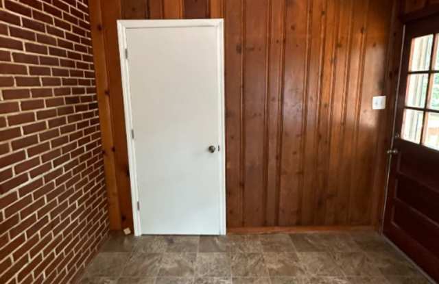 Charming 3 Bedroom, 2 Bathroom Home Near Downtown Opelika! Gallery 4