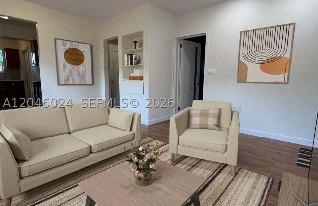4775 SW 6th St photos photos
