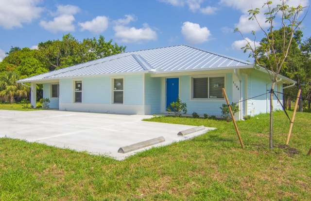 1405 Avenue G photos photos