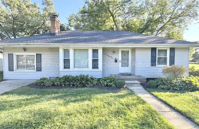 4421 Samoset Road — Charming 3-Bedroom Royal Oak Home Next to Sullivan Park Gallery 1