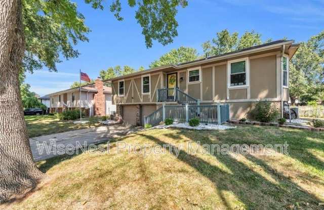 305 Northwest Shamrock Avenue photos photos 305 Northwest Shamrock Avenue photos photos