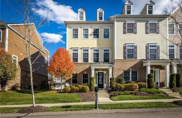 333 Osona Lane - 333 Osona Lane, Allegheny County, PA 16046
