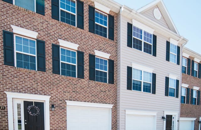 21 MUSTANG DR - 21 Mustang Dr, Parkville, PA 17331