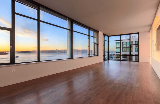 Harbor Steps Gallery 3