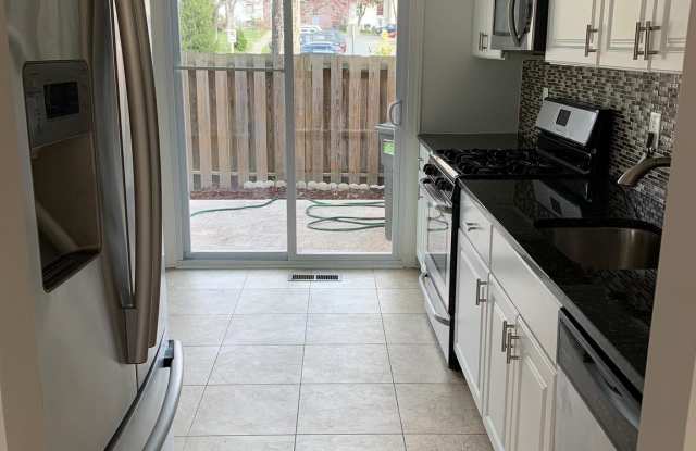 12556 ARMADA PLACE Gallery 4