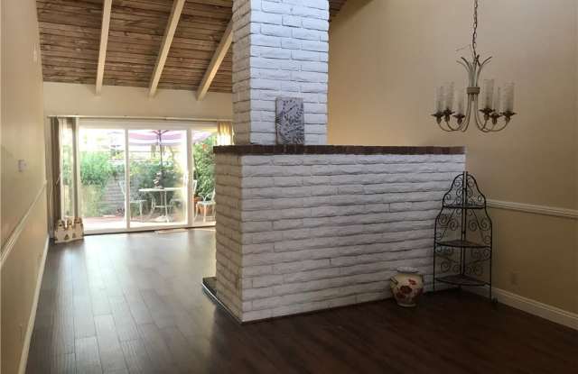 24 Redwood Tree Lane Gallery 2