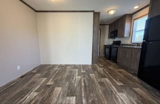 165 Birch Gallery 3