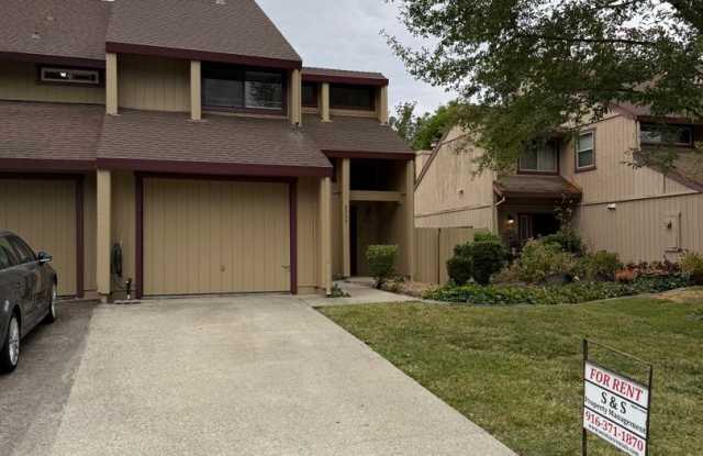 2526 Lagoon Lane - West Sacramento, CA 95691 photos photos