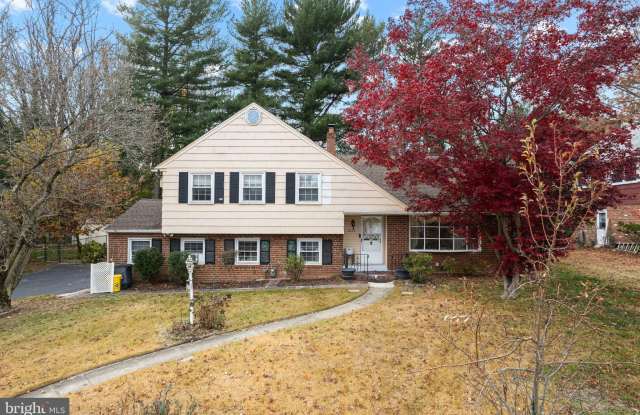 1020 WESTWOOD Drive - 1020 Westwood Drive, Delaware County, PA 19064
