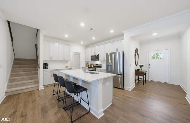 722 Andrade Drive Gallery 4