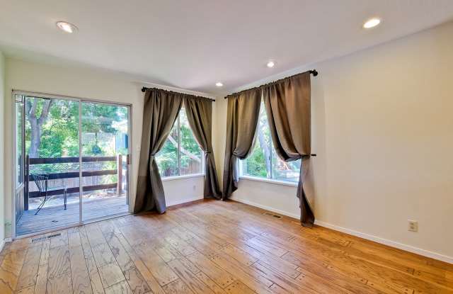 190 East Okeefe Street - 1, #7 Gallery 4