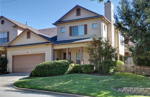 1953 Owasso Street Gallery 2