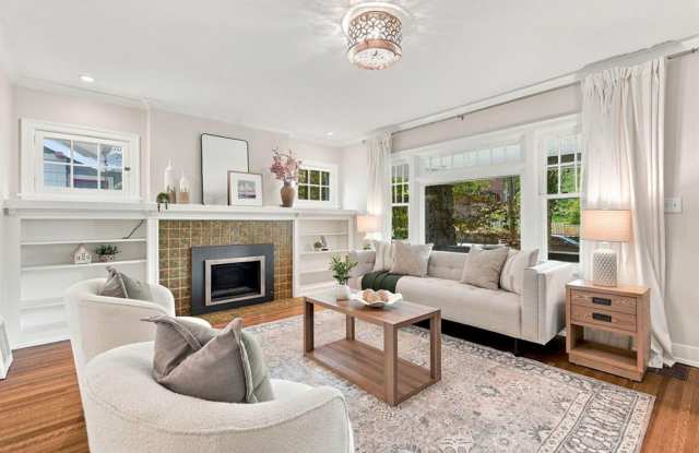 Updated Craftsman Near Manito & Cannon Hill Park Gallery 3