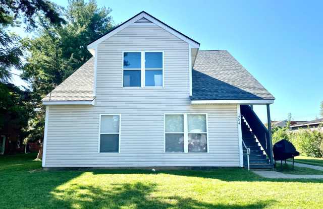 Remodeled 3 bedroom apartment in Portland - Section 8 accepted photos photos