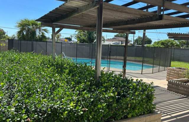 2776 East Lizbeth Avenue Gallery 2