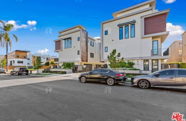 1547 Hi Point St photos photos