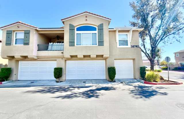 3 Bedroom Murrieta Condo with Amenities! Gallery 1