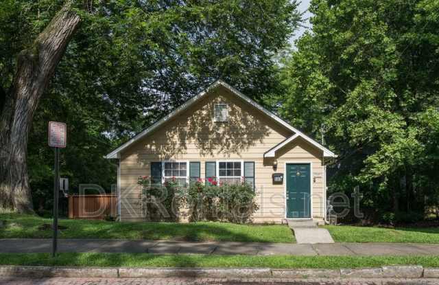 503 Connally Street SE photos photos