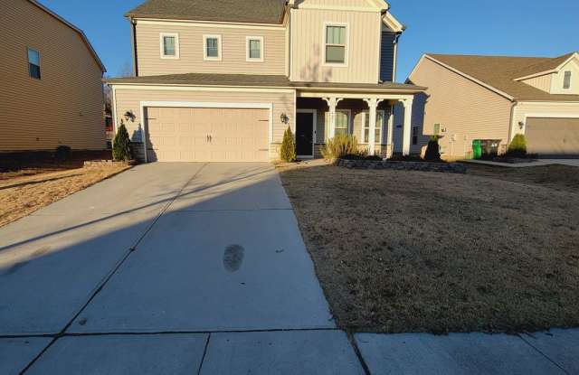 Spacious 4BR/.5BA Home in Steele Creek photos photos