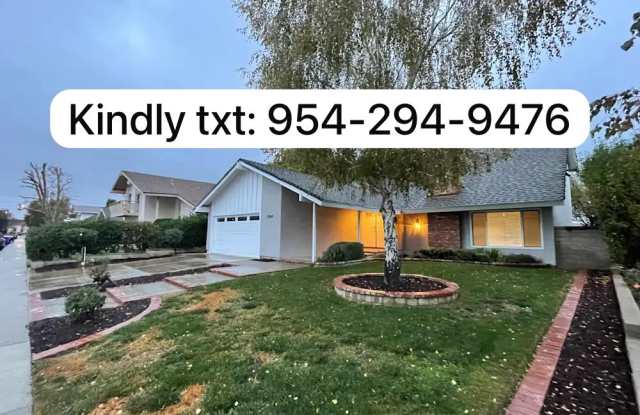 25102 Avenida Ignacio - 25102 Avenida Ignacio, Santa Clarita, CA 91355