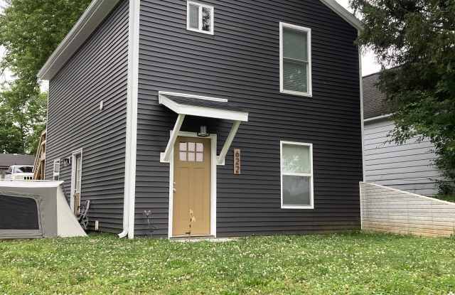 624 W Main St photos photos