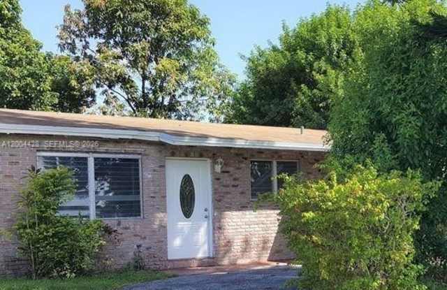 5970 NW 42nd Ter photos photos