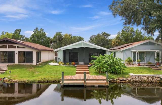 11625 West Riverhaven Drive Gallery 1