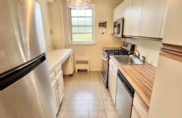 210 Pelham Road photos photos