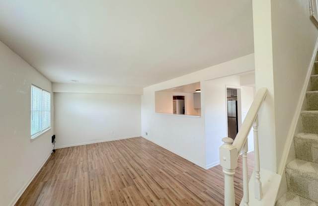 9503 HAGEL Circle Gallery 3