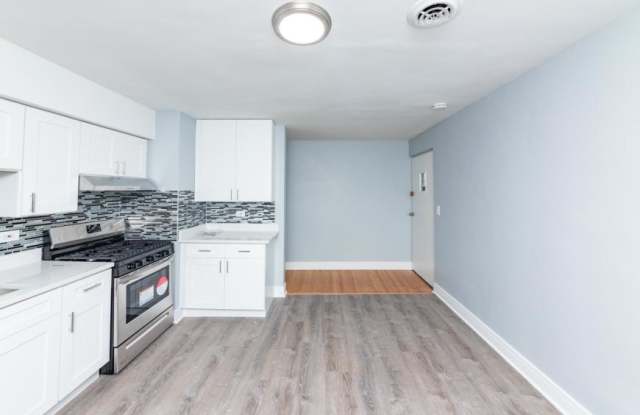 9450 Washington Gallery 3